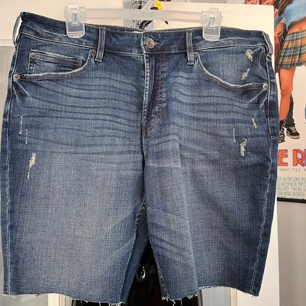 Ladies Brody jean shorts